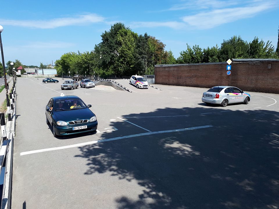 Навчальна площадка Автошколи ДОСААФ Полтава