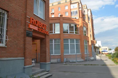 Школа моделювання "Robot School"